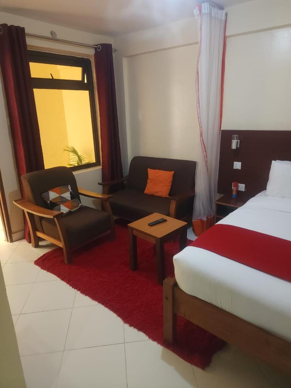 Olive Hotel Narok Eksteriør billede